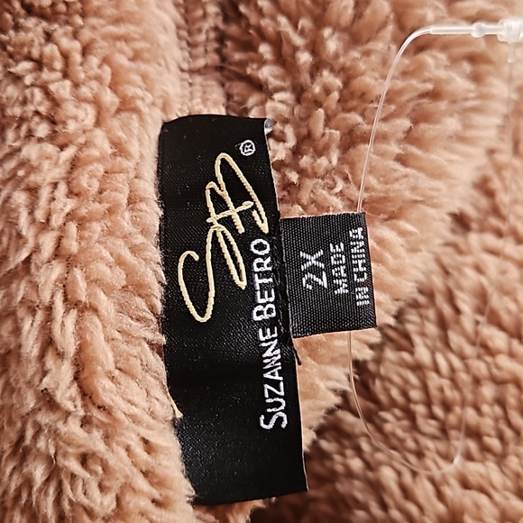 Camel Pocket Faux Fur Overlap Collar Fleece - Picture 4 of 7